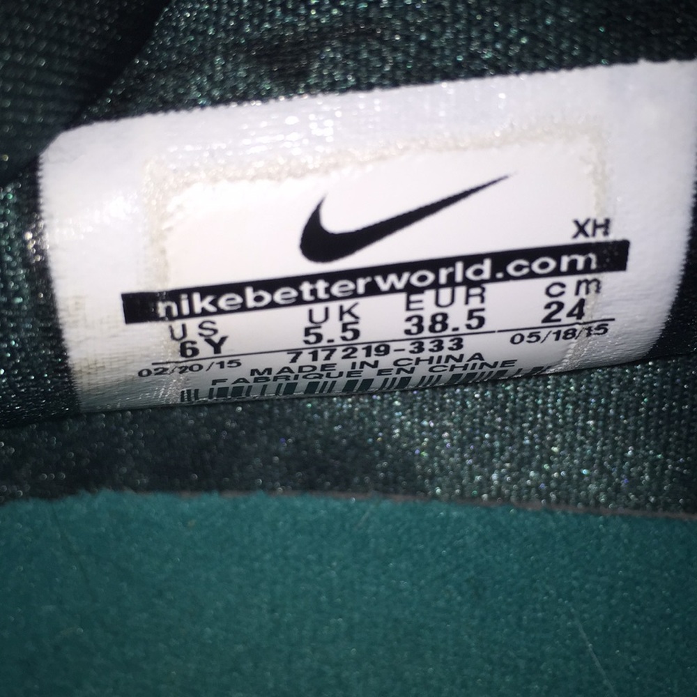Kyrie 1s
